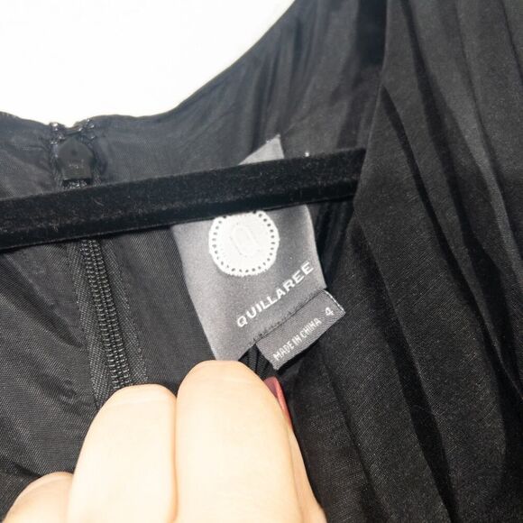 New Quillaree X BHLDN Anthropologie Black Starburst Pleated Dress 4 - Picture 5 of 10